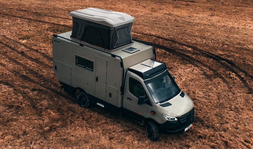 EUROPINE-Ultimate-Gallery2-VICKYWOOD-1